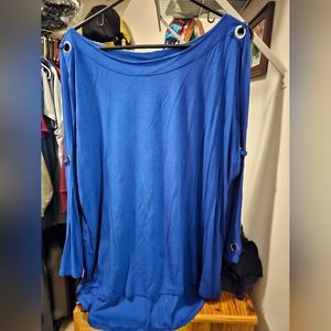 Long sleeve open sleeve top